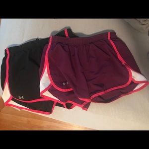 Under armor semi fitted shorts. Size small